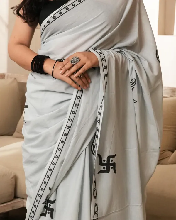 Light_Grey_Cotton_Swastik_Block_Print_Mul_Saree_For_Women